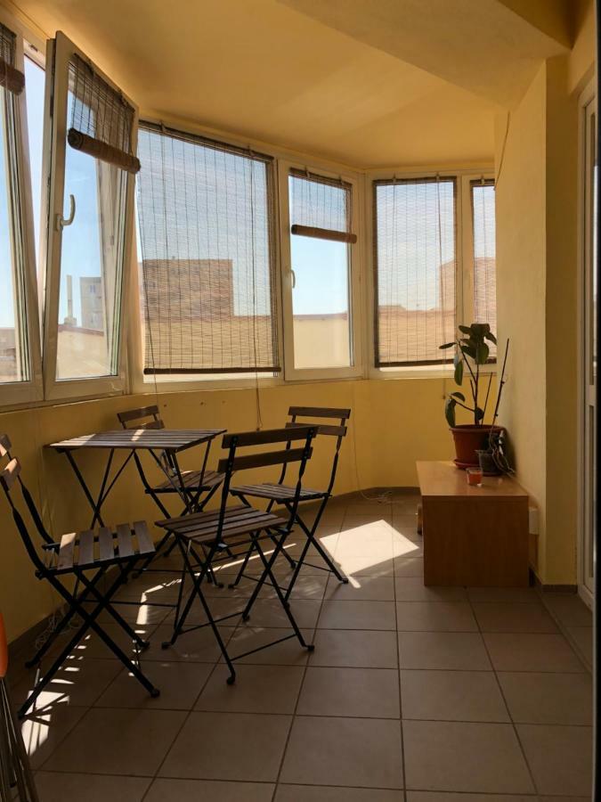 בוקרשט Green Apartment With Terrace 12 מראה חיצוני תמונה